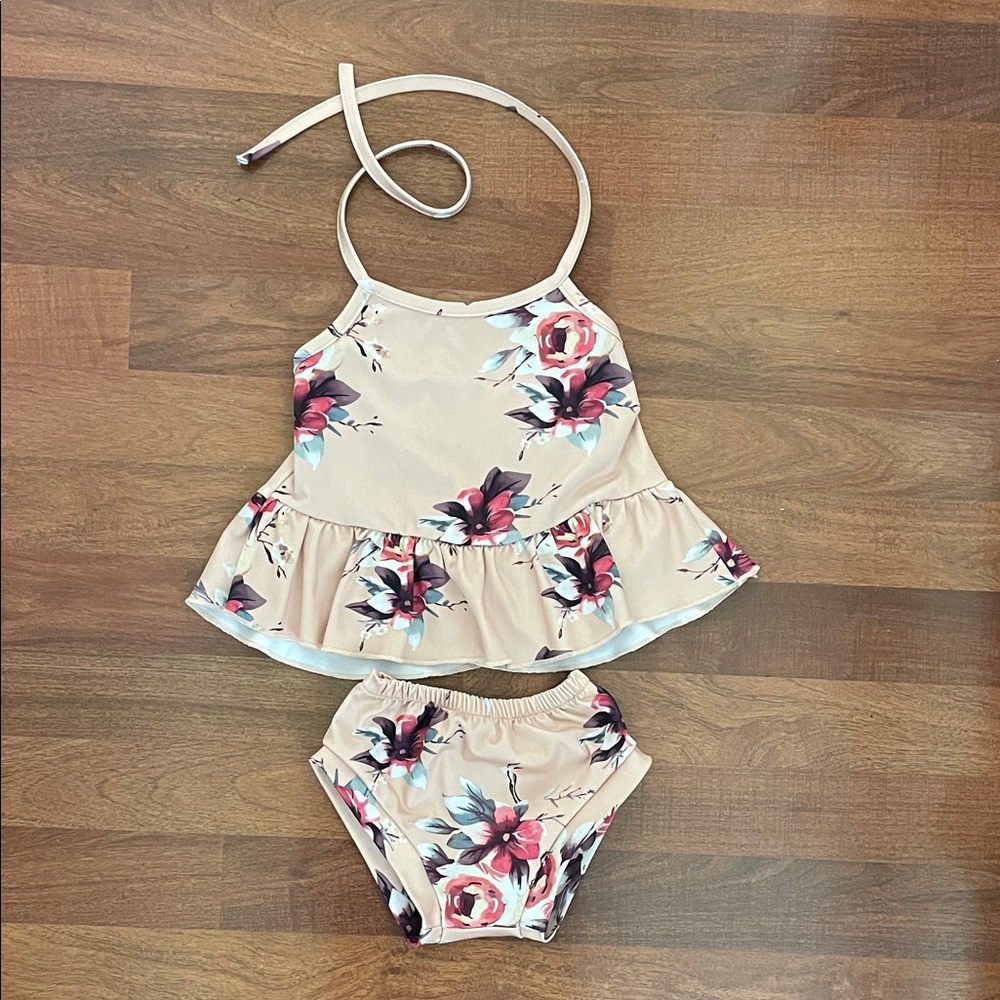 Girls 2 piece bathing suit 🌸🪷🪻🌺